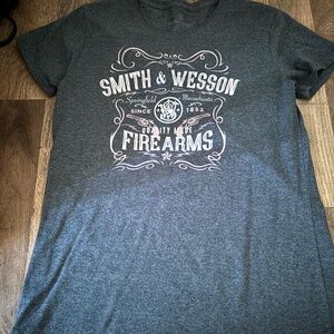 Smith and Wesson tshirt